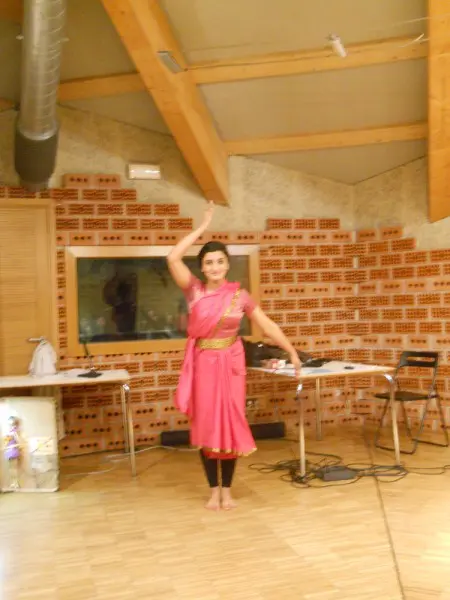2013, 6 ottobre: World Youth Forum. "The gift of the cultures" in Music House of Trieste